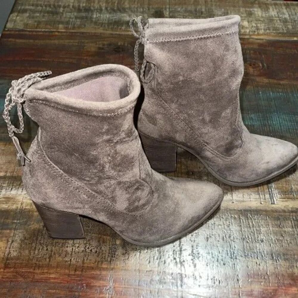 Women's Dolce Vita Taupe Suede Back Tie Booties  Sz 8